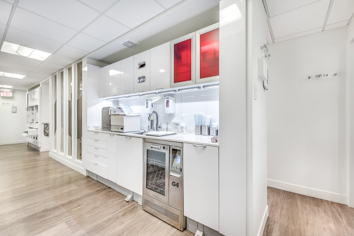 North Burnaby Dental Group dental clinic in Burnaby - Photo 4
