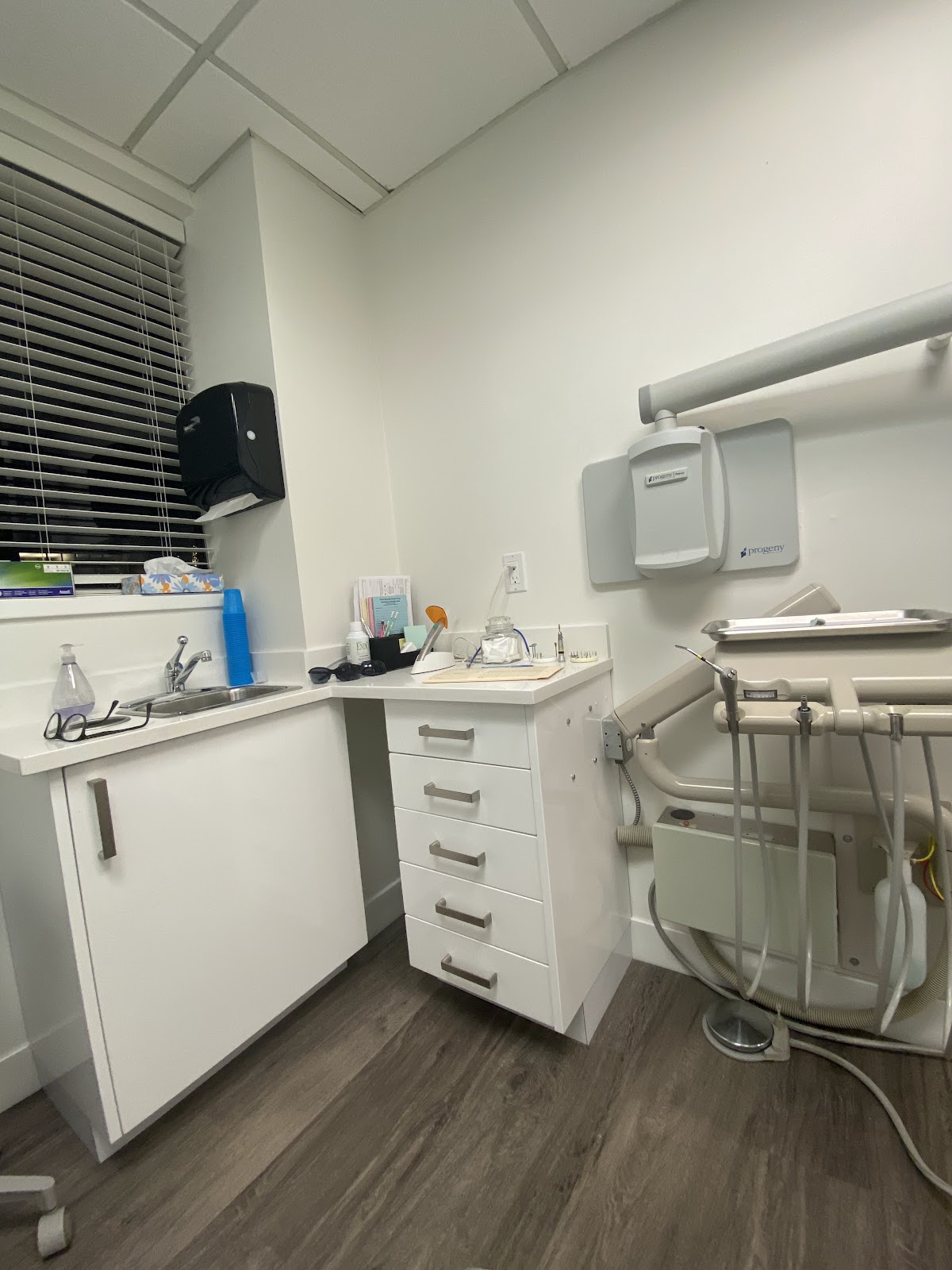 North Burnaby Dental Group dental clinic in Burnaby - Photo 5