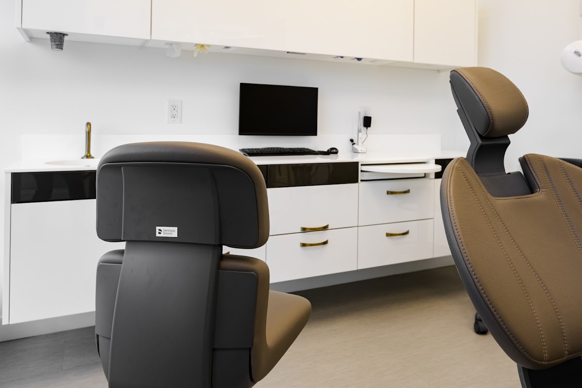 White Pine Dental dental clinic in Port Moody - Photo 8