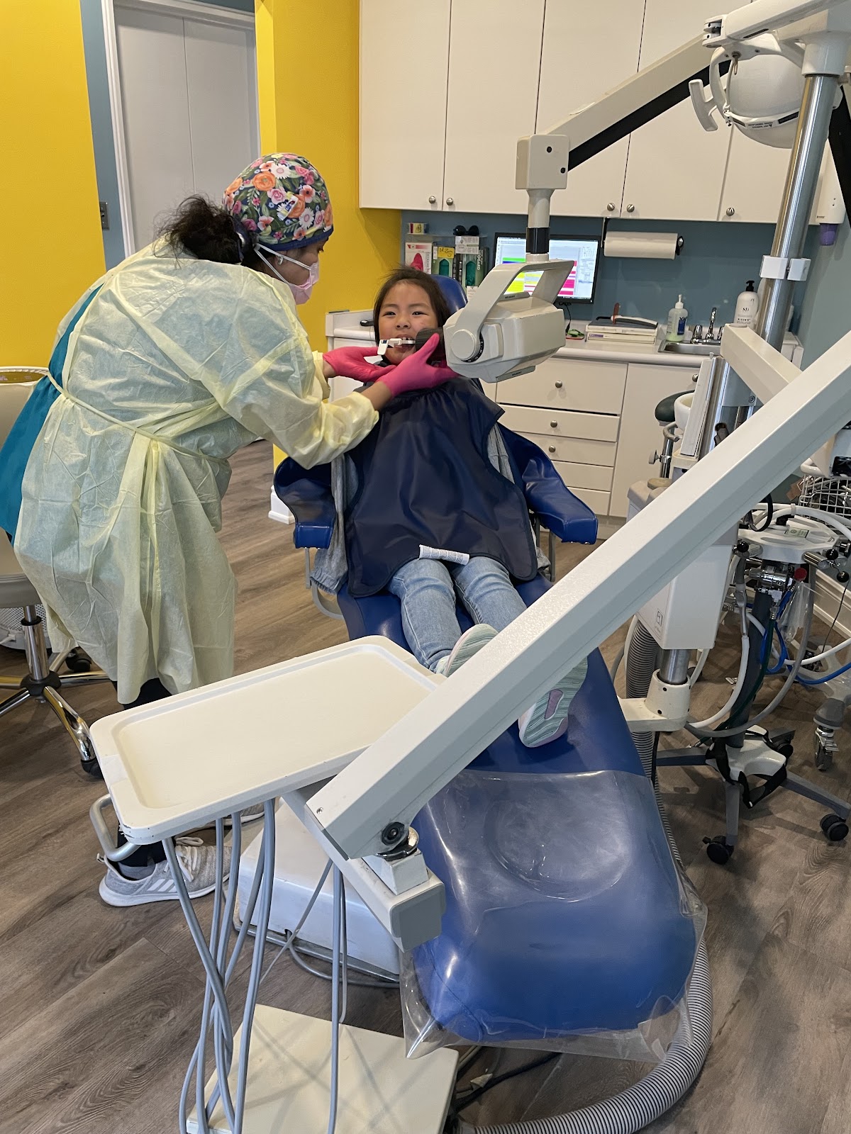 Apple Tree Dental For Kids, Newmarket dental clinic in Newmarket - Photo 4