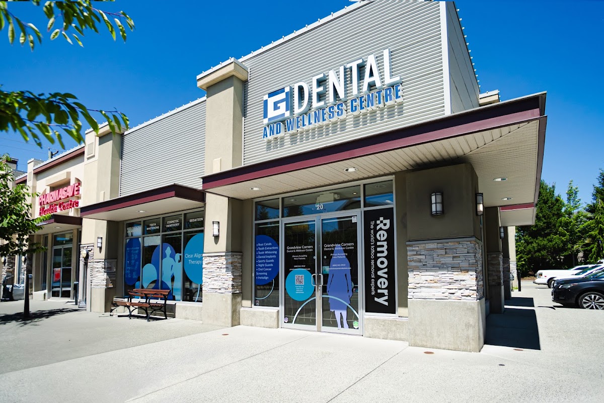 Grandview Corners dental clinic in Surrey - Photo 2