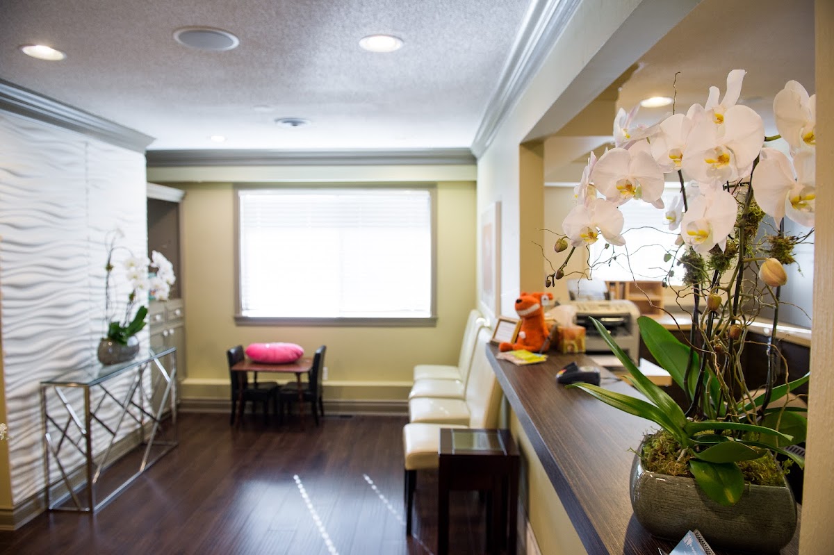 Delta Dentist | Dr.Sara Rouhani - Dr.Angelyn Chan Inc. dental clinic in Delta - Photo 3
