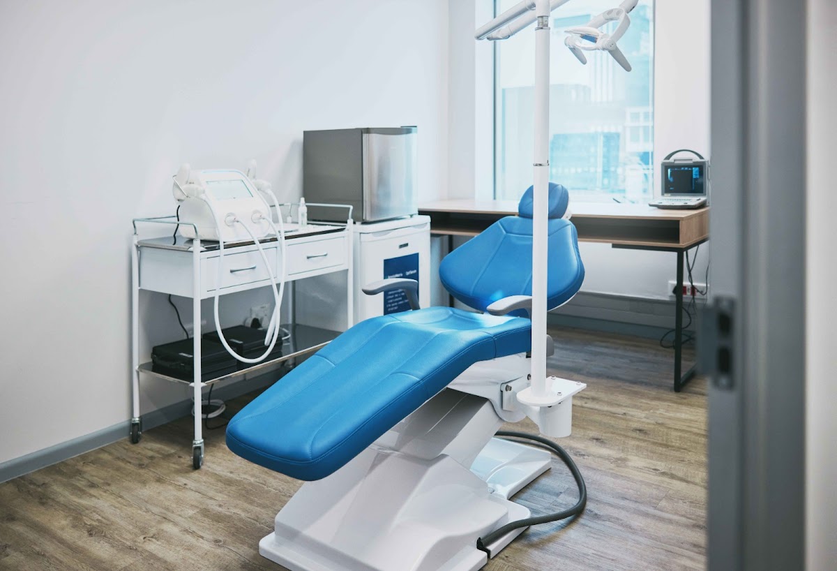 South Zone Dental- Dr Lincy Sebastian dental clinic in Surrey - Photo 5