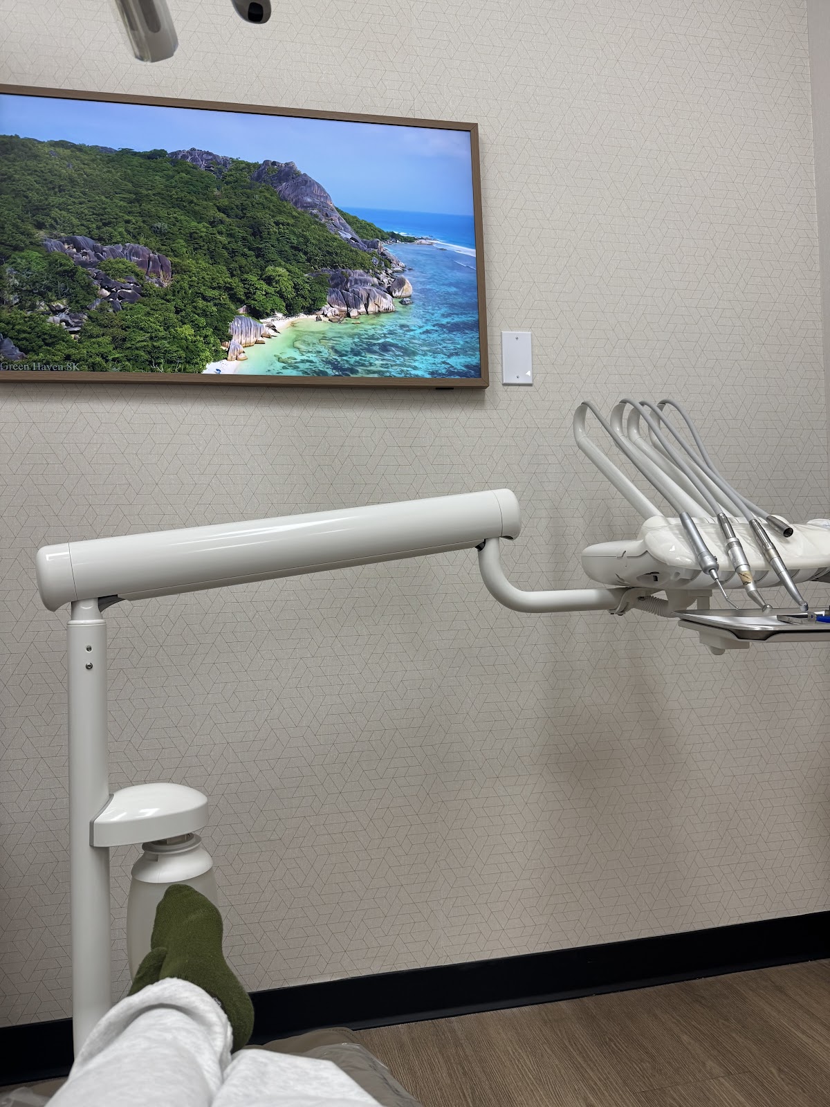 The Shine Dental at White Rock dental clinic in White Rock - Photo 3