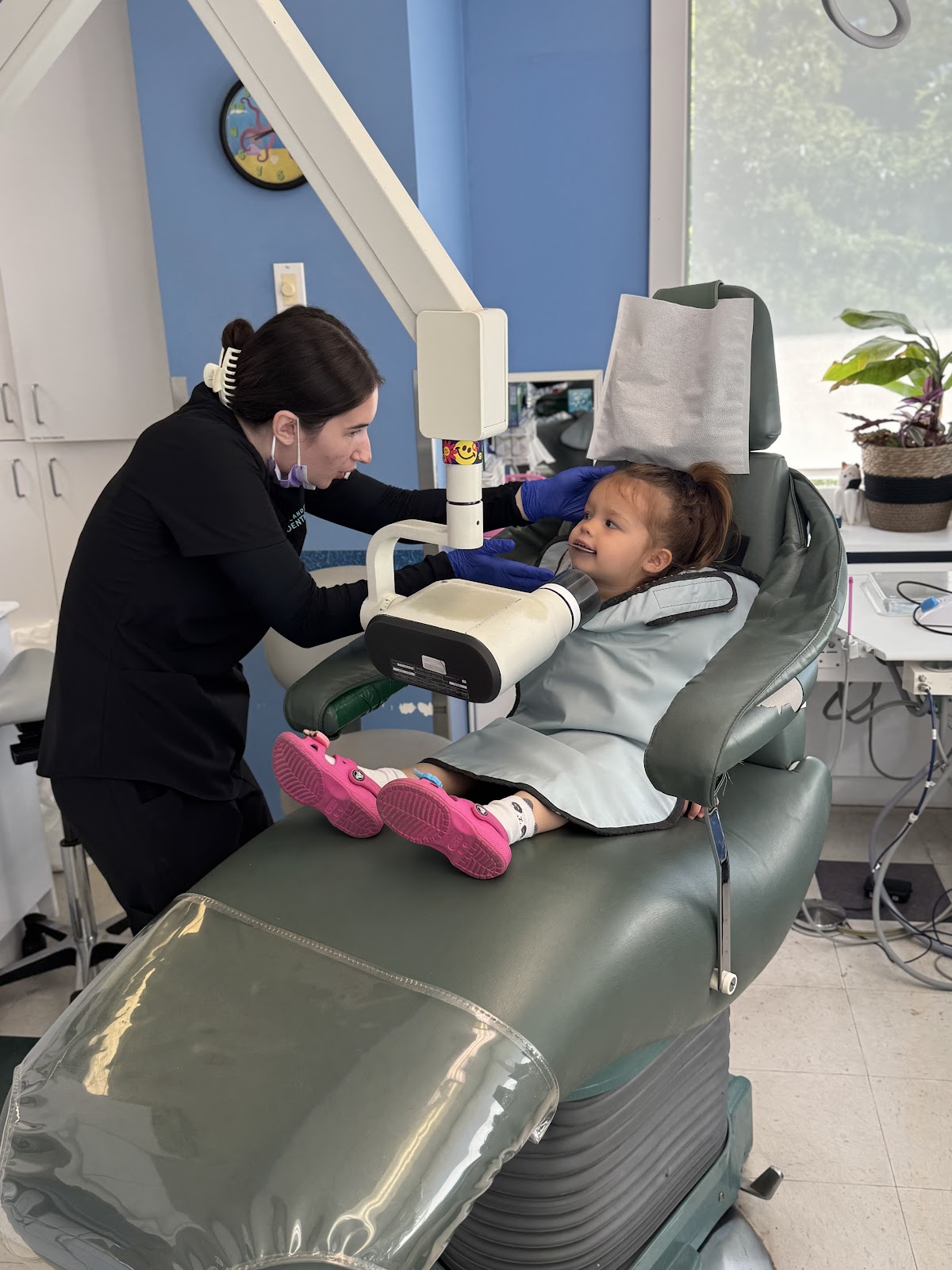 Island Kids Dentistry dental clinic in Saanich Core - Photo 8