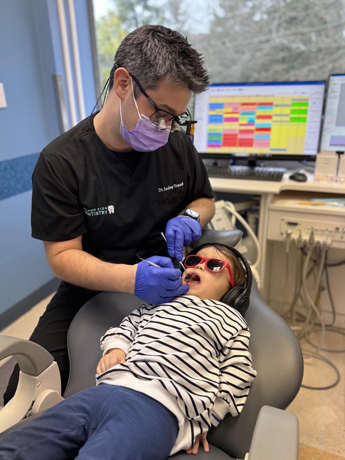 Island Kids Dentistry dental clinic in Saanich Core - Photo 9