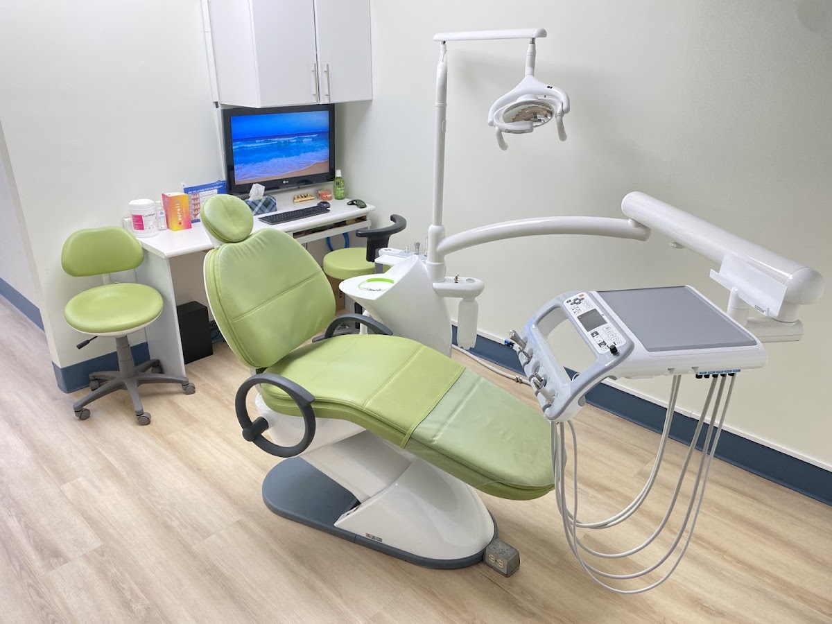 Trenant Park Dental Centre dental clinic in Delta - Photo 2