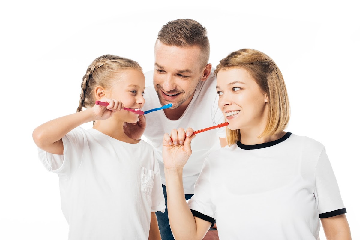 Meadows Dental Group dental clinic in Pitt Meadows - Photo 1