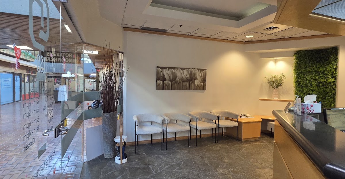 Coast Dental Coquitlam - Dentist Coquitlam dental clinic in Coquitlam - Photo 2
