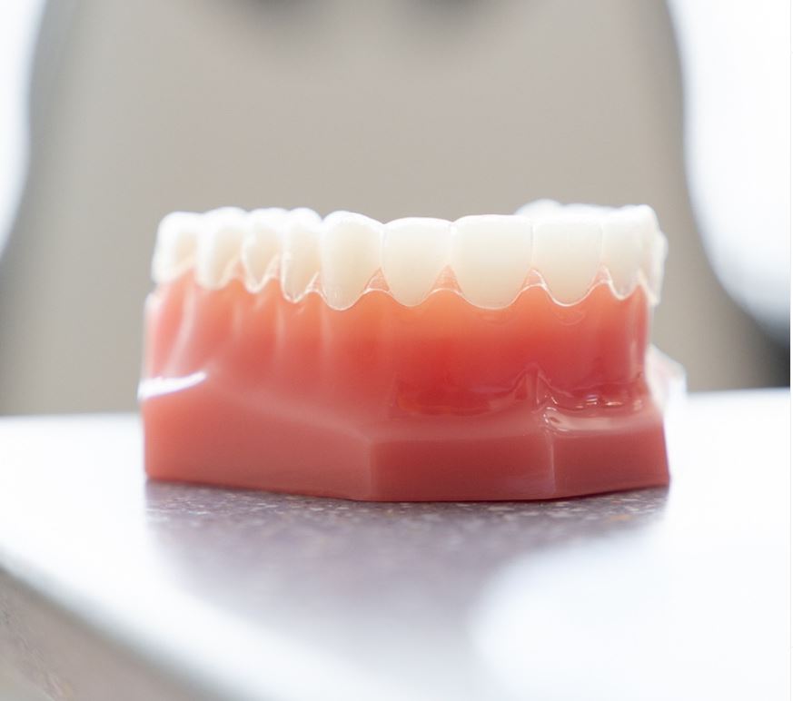 Dental Zone dental clinic in Surrey - Photo 7