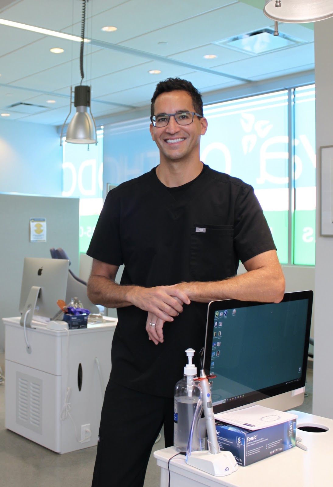 Viva Orthodontics - New Westminster dental clinic in New Westminster - Photo 5