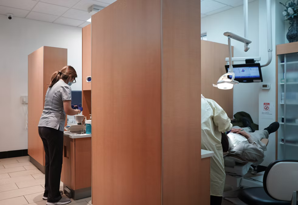 Newton Crossing Dental dental clinic in Surrey - Photo 1