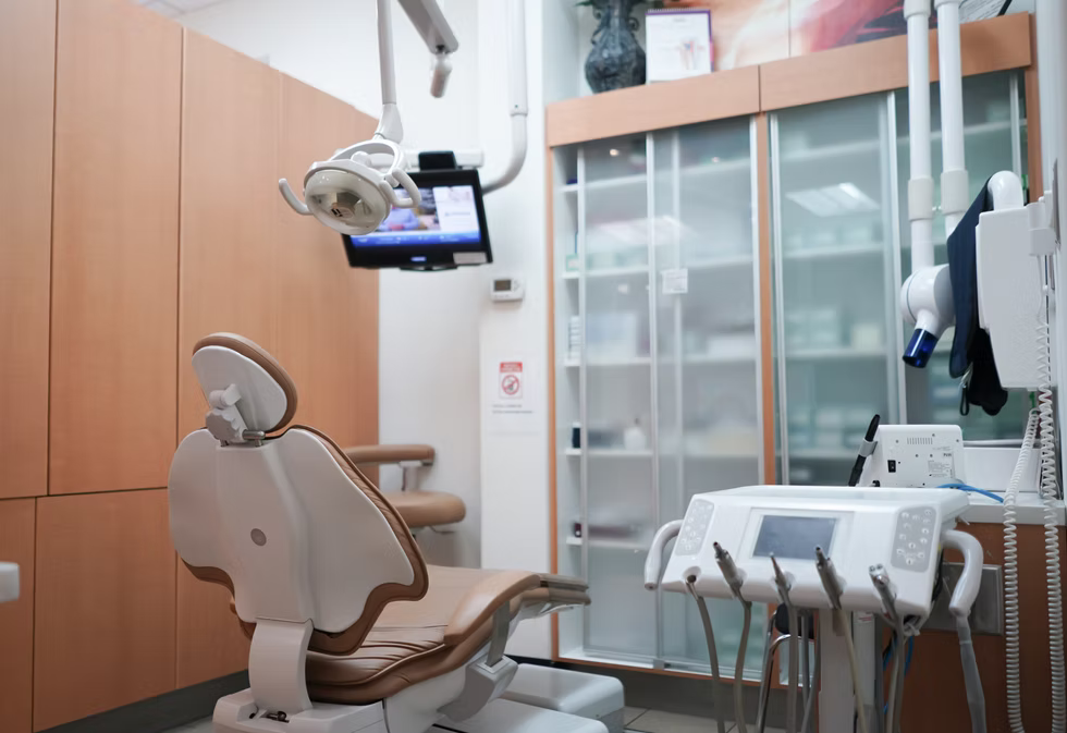 Newton Crossing Dental dental clinic in Surrey - Photo 2