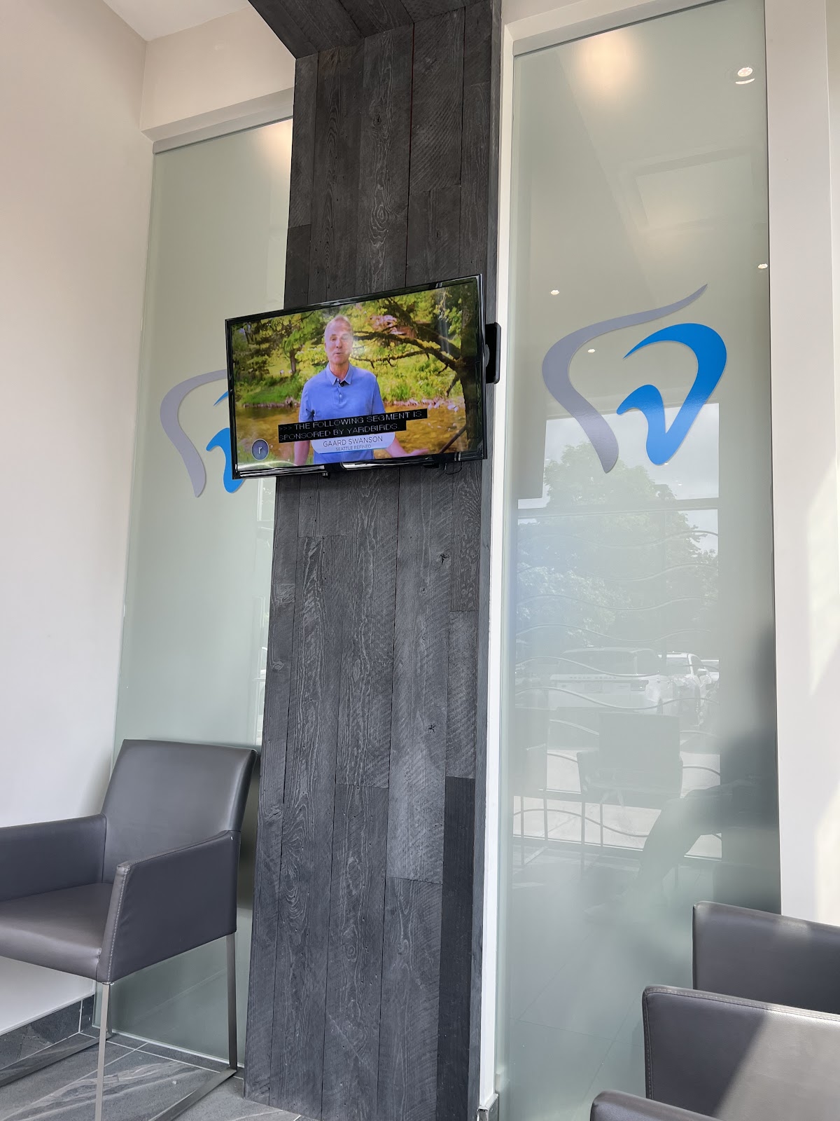 Radiant Dental - Panorama dental clinic in Surrey - Photo 3