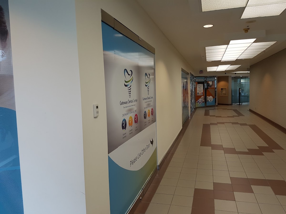 Gateway Dental Centre dental clinic in Surrey - Photo 6