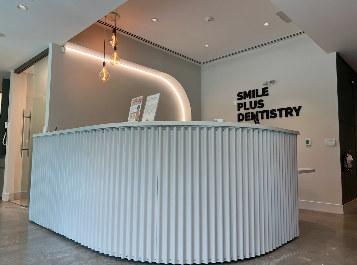 Smile Plus Dentistry dental clinic in Surrey - Photo 1