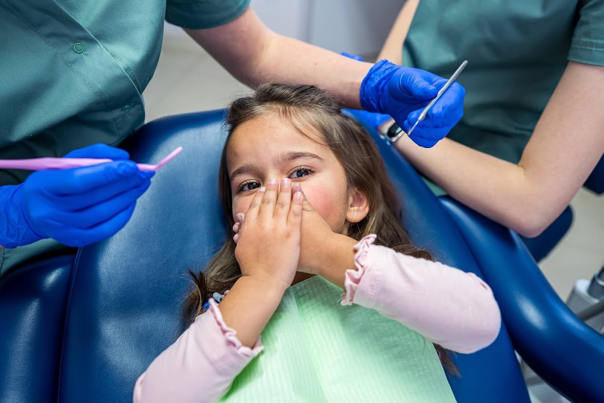 Smiles at Fleetwood dental clinic in Surrey - Photo 7