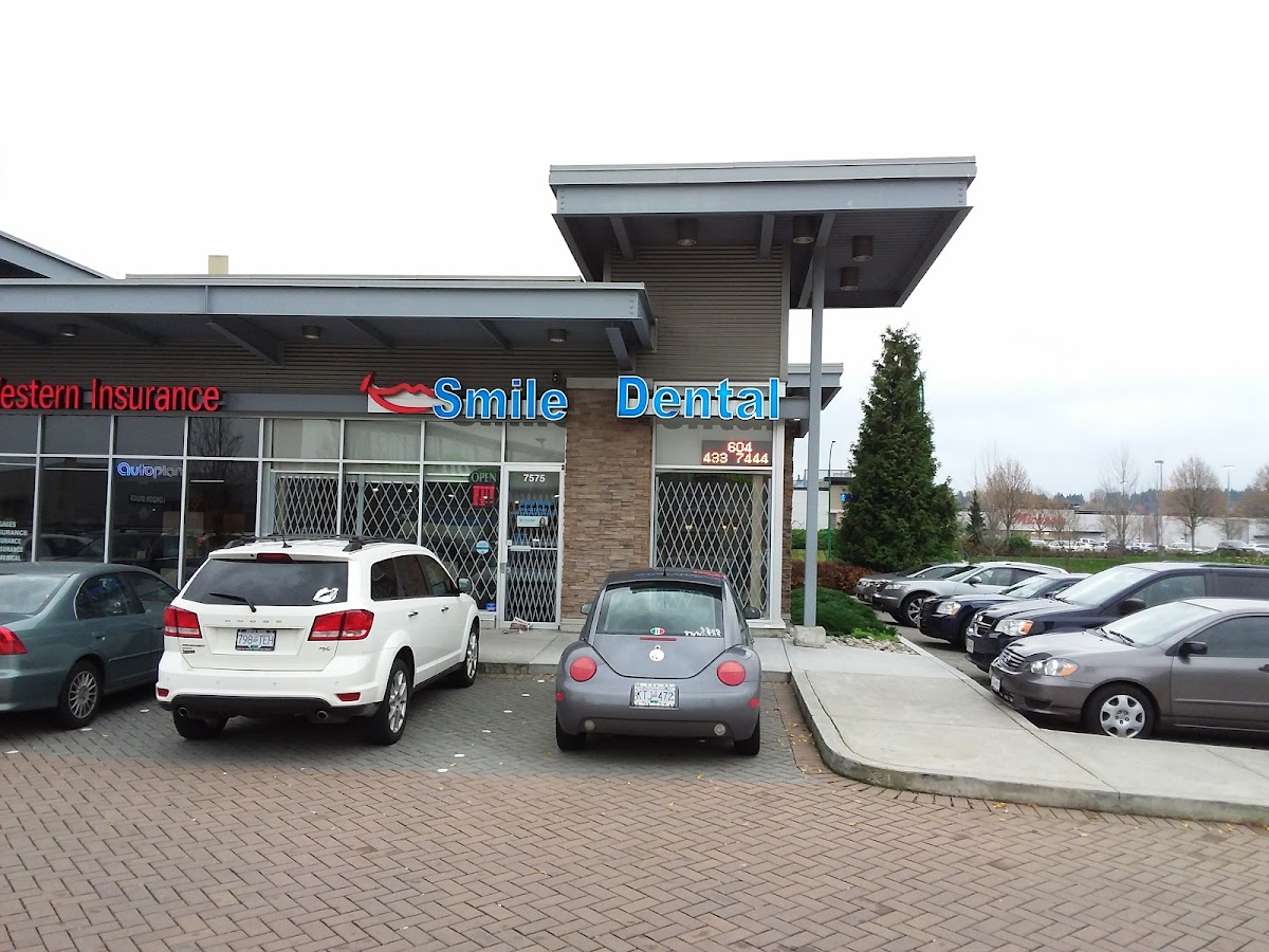 Smile Dental Group dental clinic in Burnaby - Photo 2