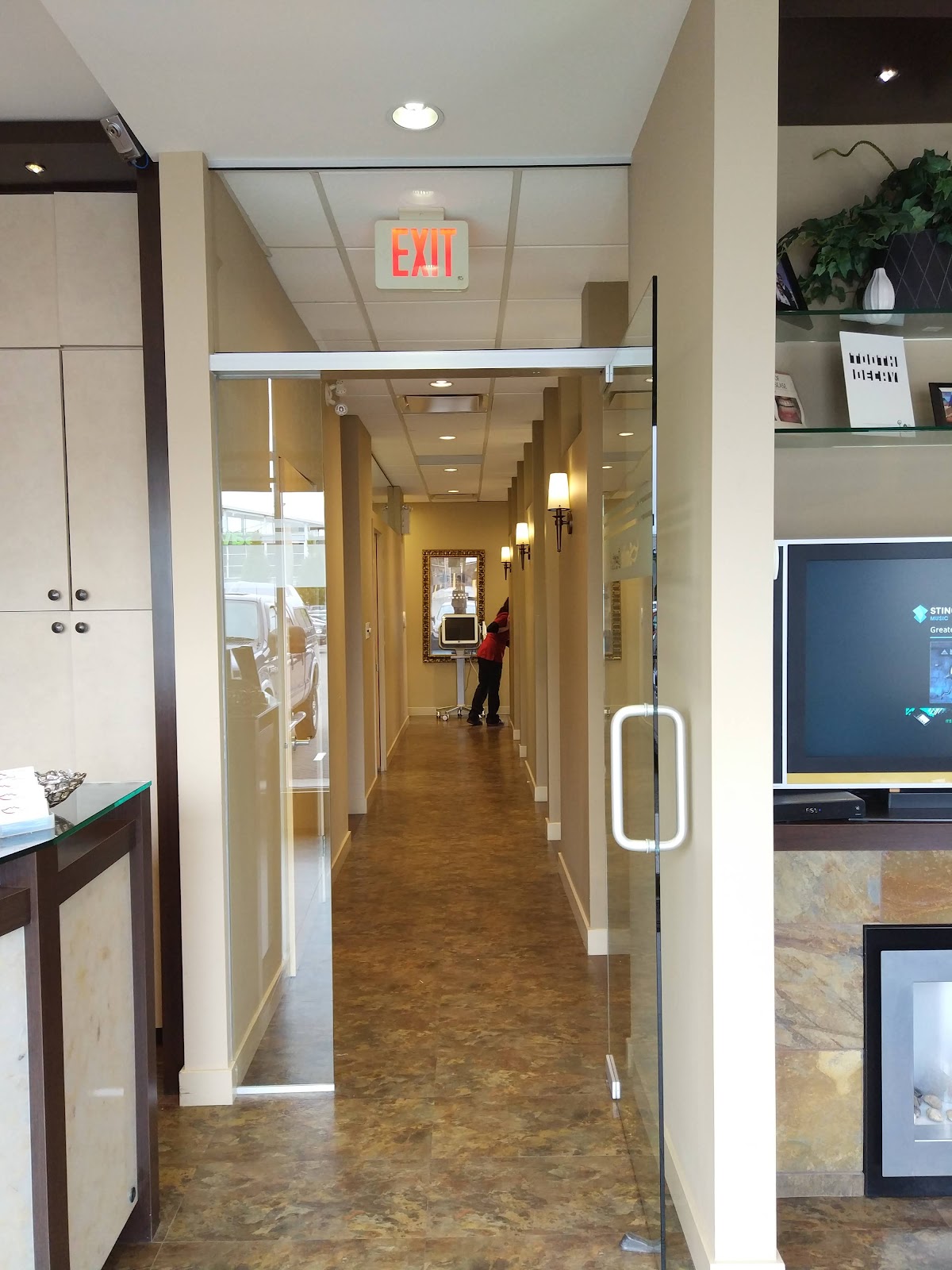 Smile Dental Group dental clinic in Burnaby - Photo 4