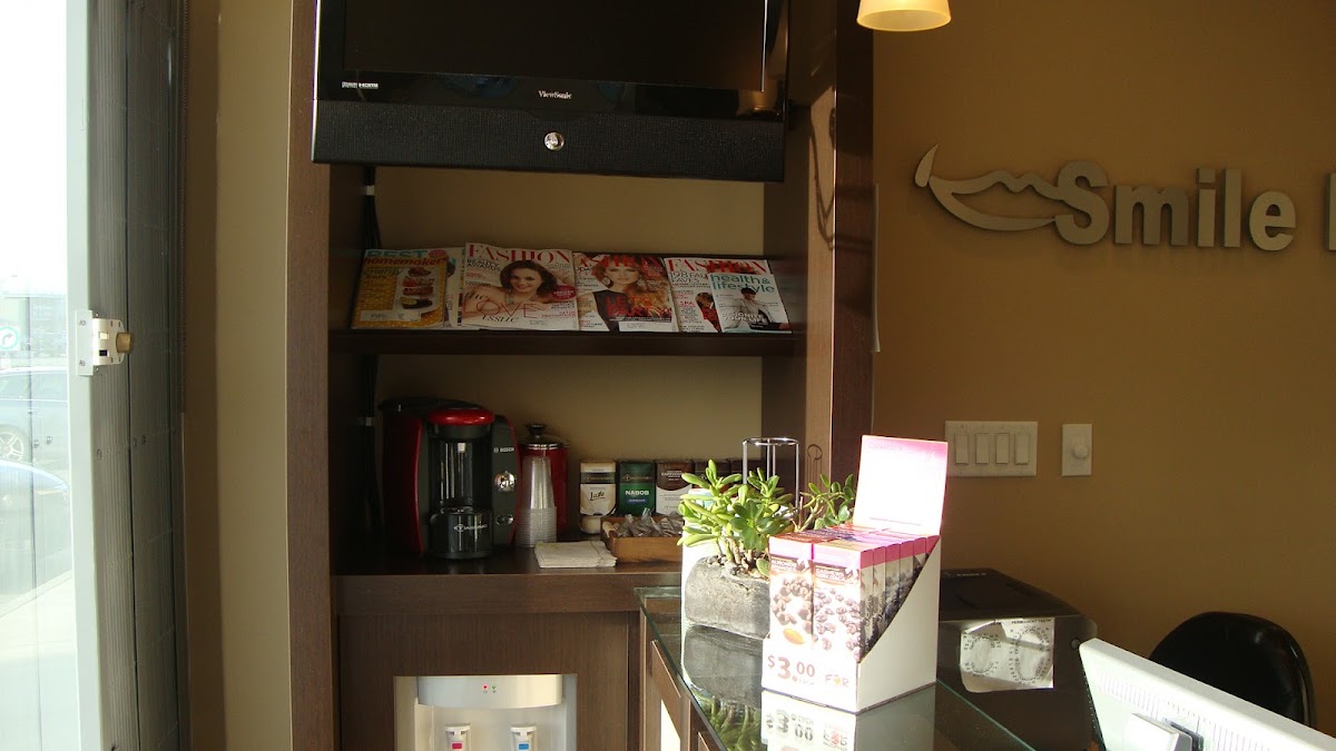 Smile Dental Group dental clinic in Burnaby - Photo 6