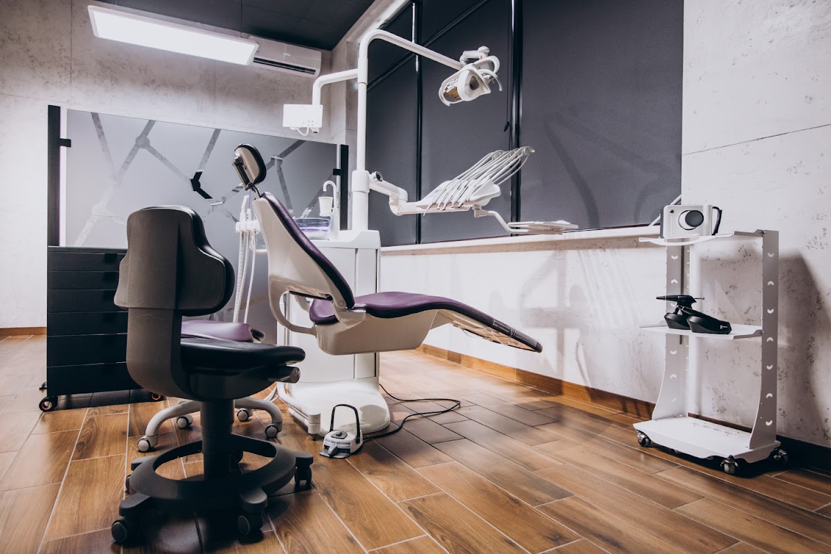 Lumina Dental dental clinic in Maple Ridge - Photo 7