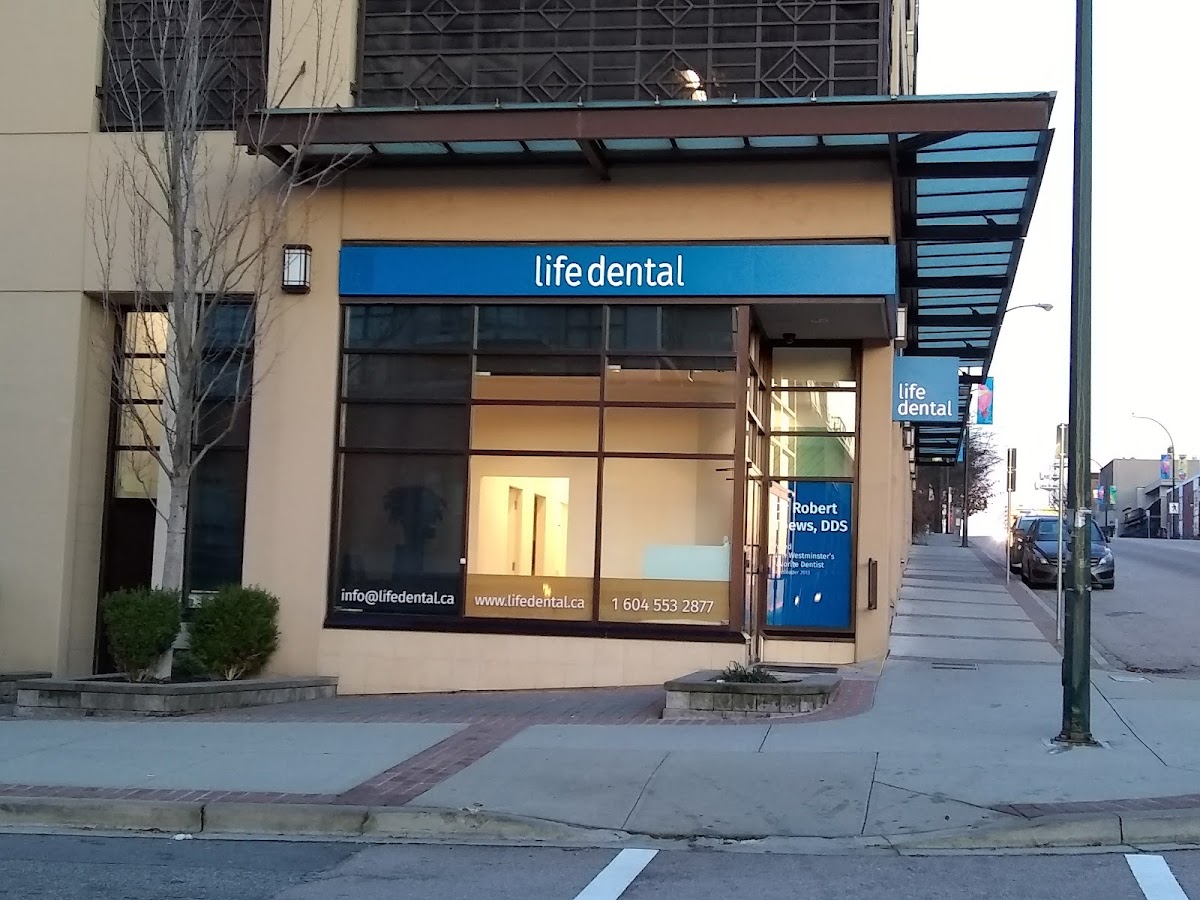 Life Dental dental clinic in New Westminster - Photo 4