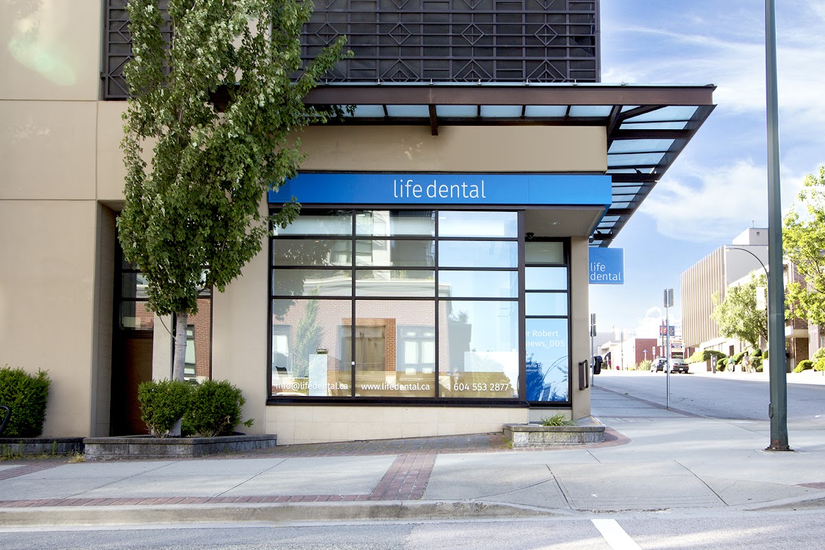 Life Dental dental clinic in New Westminster - Photo 7