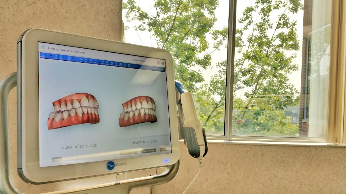 Dr. Raymond Chung dental clinic in Vancouver - Photo 3