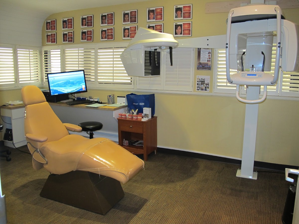 Kamatovic Orthodontics dental clinic in Niagara Falls - Photo 2