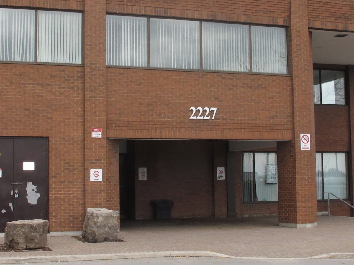 Orthodontically Yours dental clinic in Mississauga - Photo 2