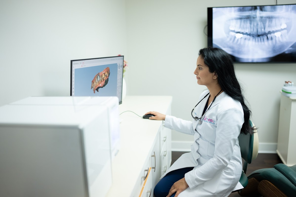 Lincoln Dental Center Coquitlam BC dental clinic in Coquitlam - Photo 5