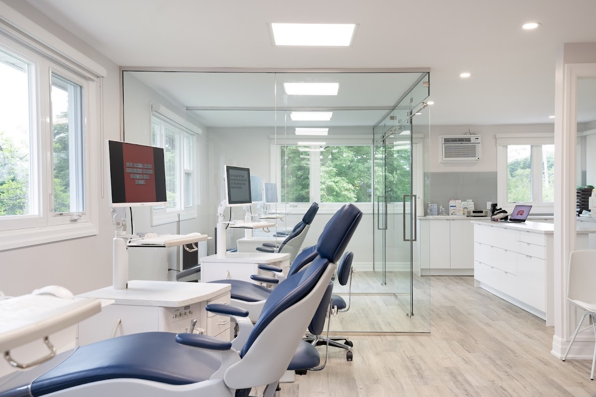 Mississauga Orthodontics dental clinic in Mississauga - Photo 1