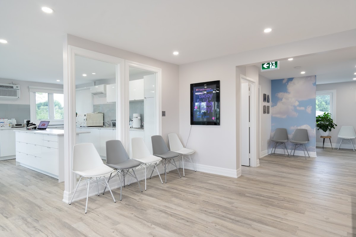 Mississauga Orthodontics dental clinic in Mississauga - Photo 5