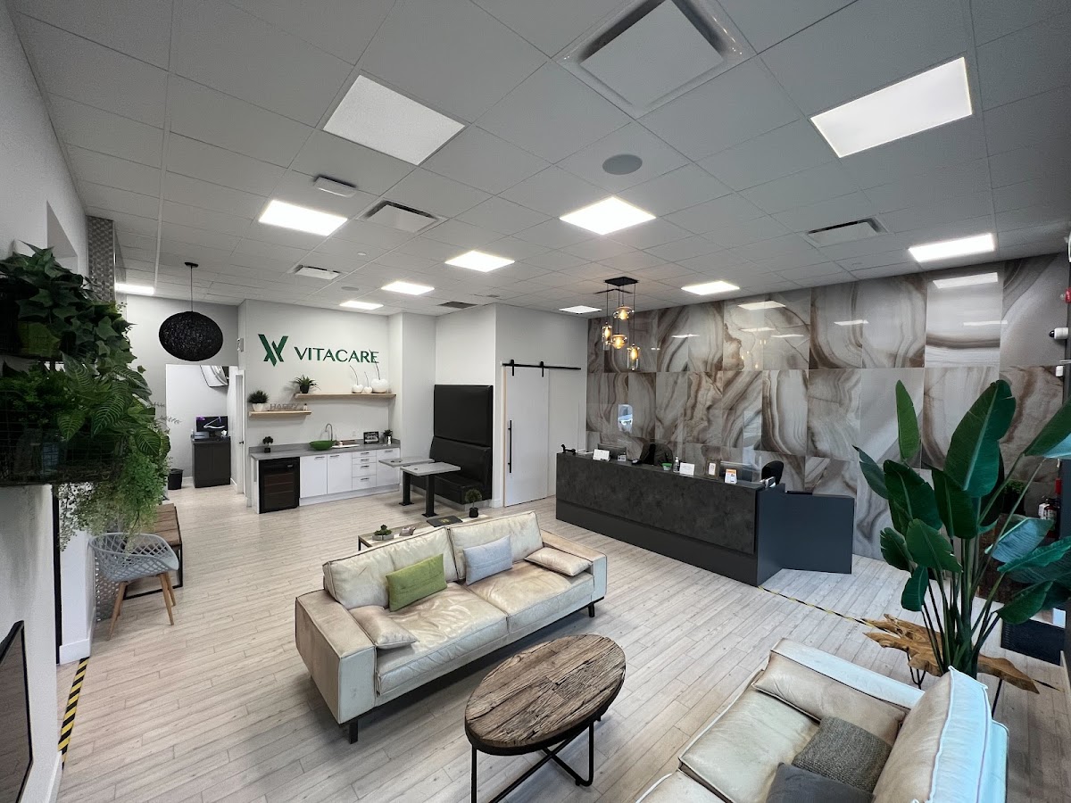 Vitacare Dental Centre dental clinic in Coquitlam - Photo 4