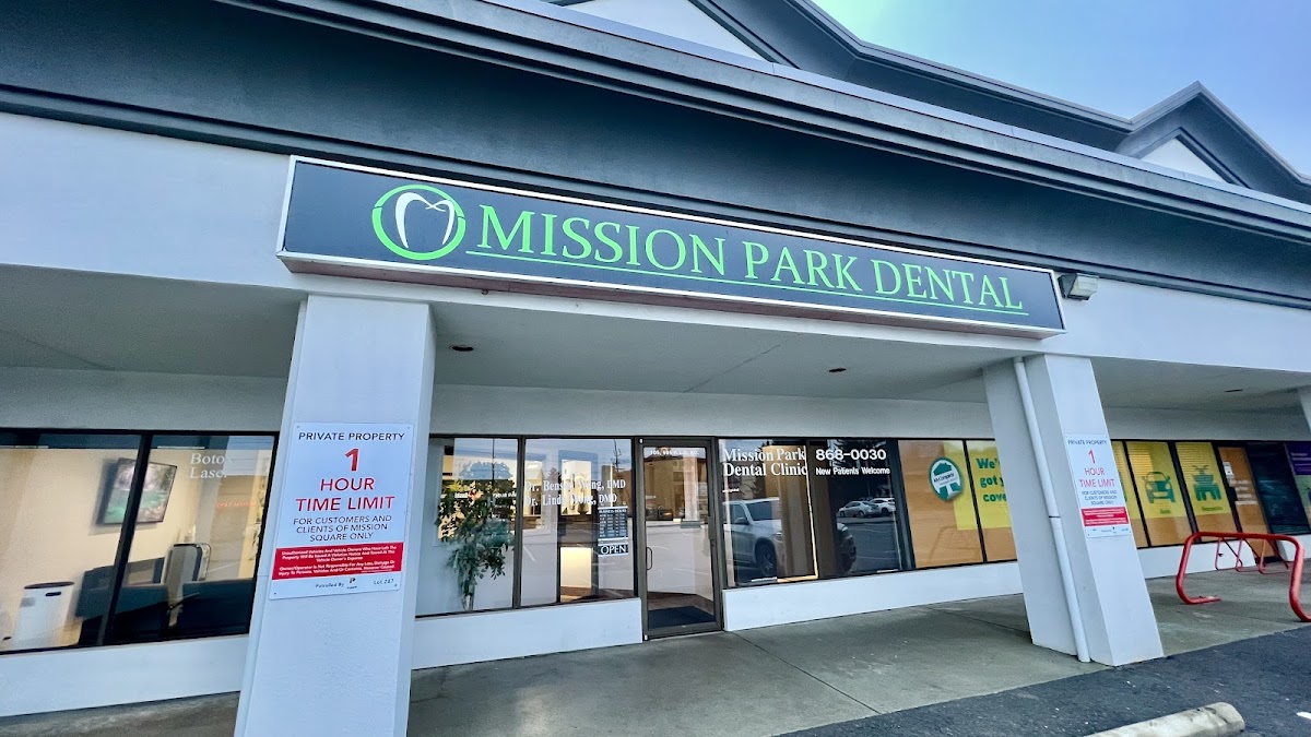 Mission Park Dental Kelowna dental clinic in Kelowna - Photo 1
