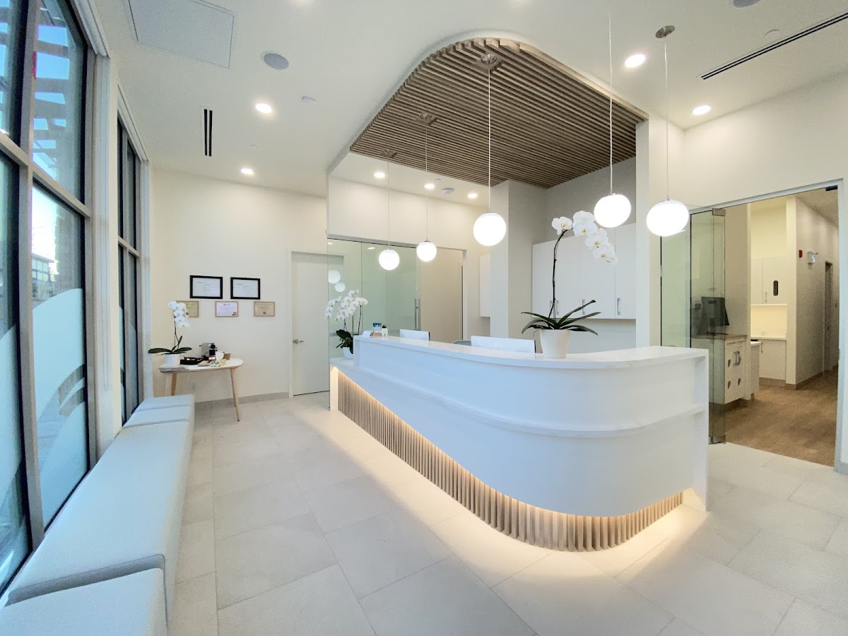 Crystal Dental dental clinic in Langley Township - Photo 1