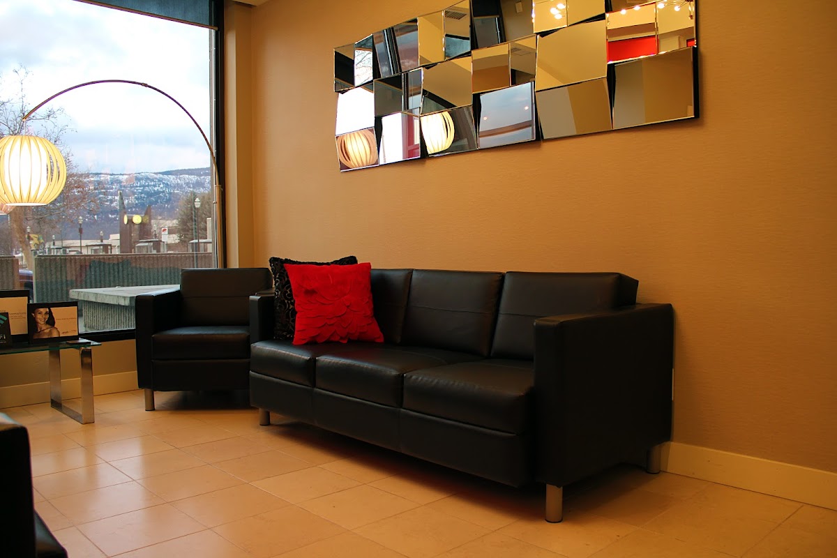 Simply Amazing Smiles dental clinic in Kelowna - Photo 6