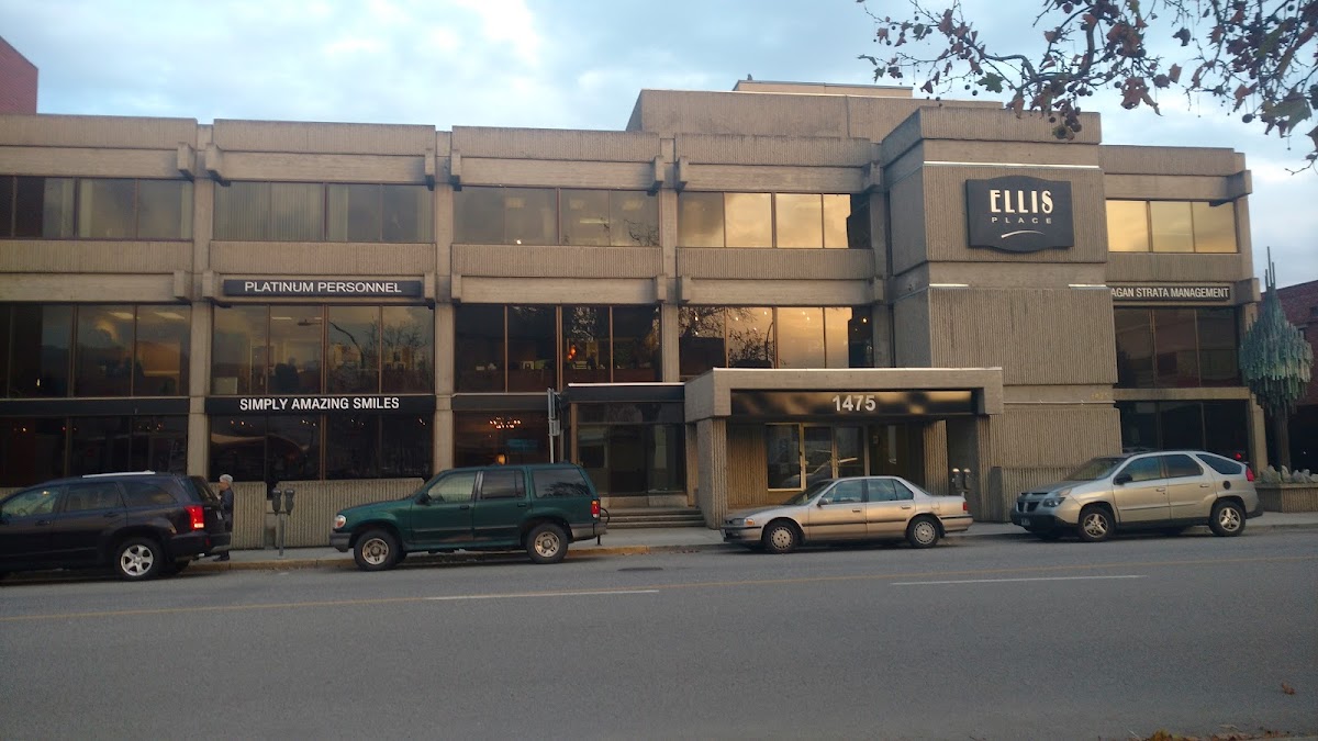 Simply Amazing Smiles dental clinic in Kelowna - Photo 7