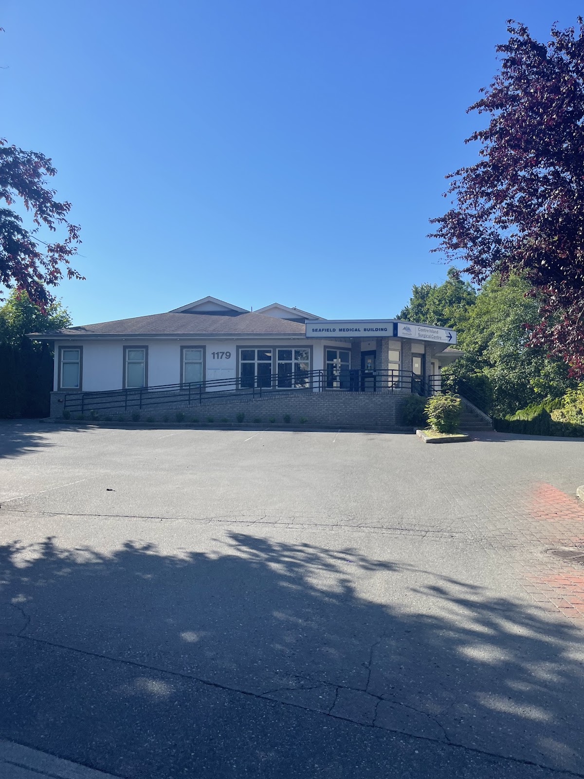 Dr Alex Chen dental clinic in Nanaimo - Photo 4