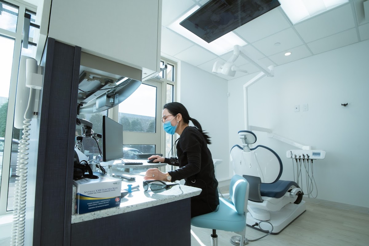 Langley Dental Group dental clinic in Langley Township - Photo 4