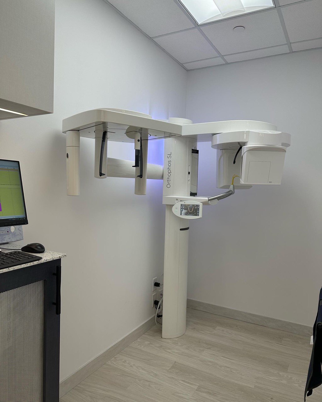 Langley Dental Group dental clinic in Langley Township - Photo 7