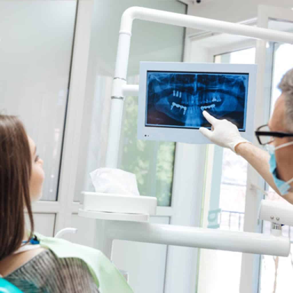 Amazing Smile Dental dental clinic in Langley - Photo 10
