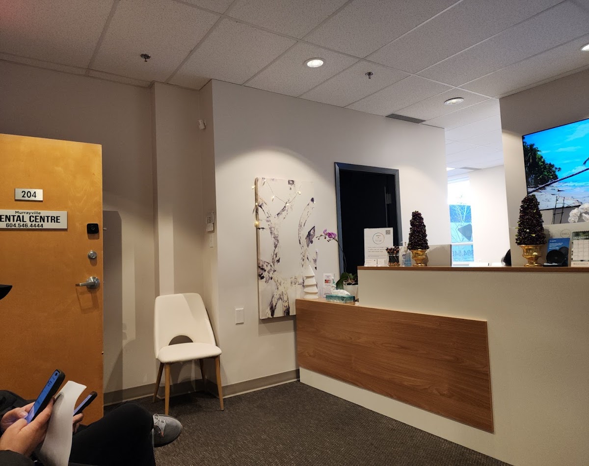 Murrayville Dental dental clinic in Langley - Photo 5
