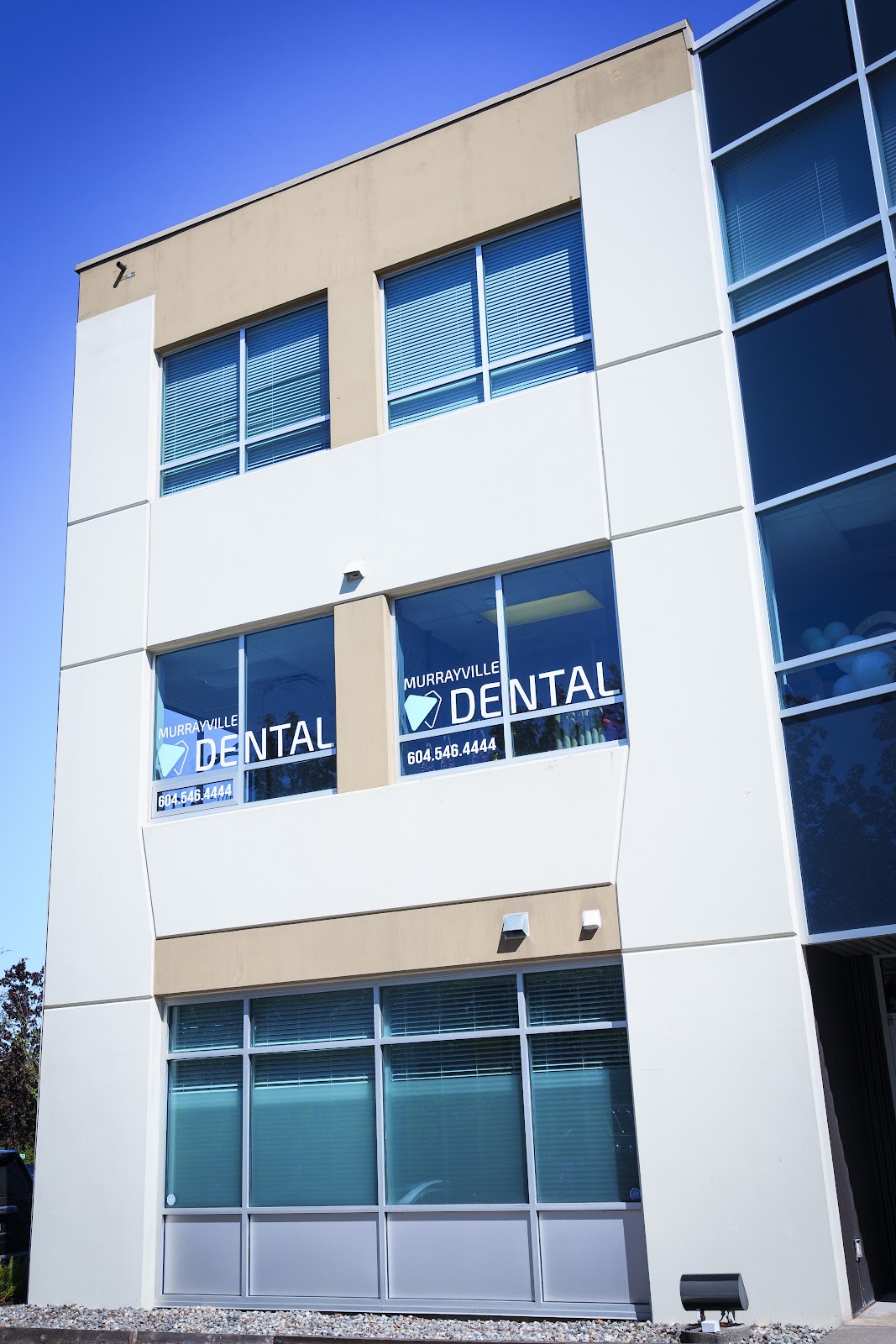 Murrayville Dental dental clinic in Langley - Photo 6