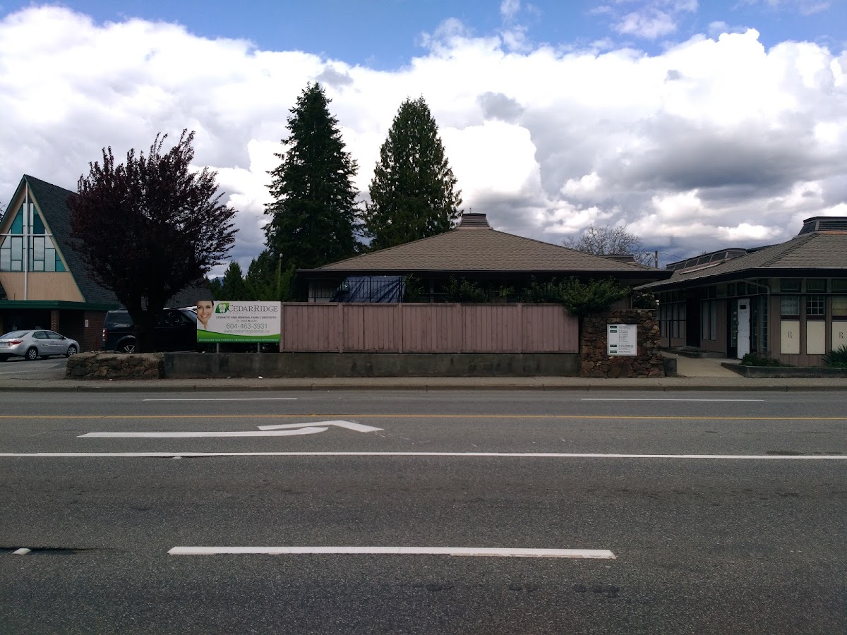 Cedar Ridge Dental dental clinic in Maple Ridge - Photo 3