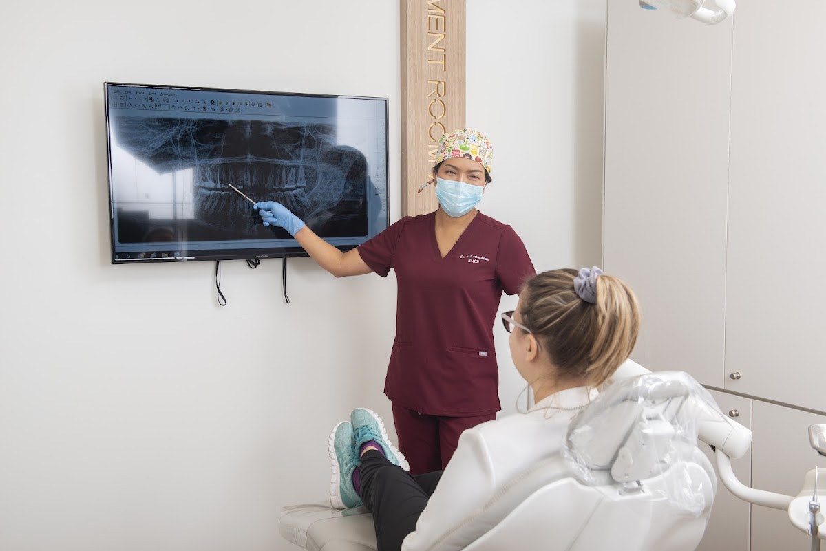 Willowbrook Dental Clinic dental clinic in Langley - Photo 3