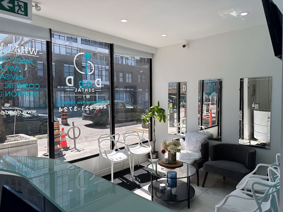 D on D Dental (Main) dental clinic in East York - Photo 4