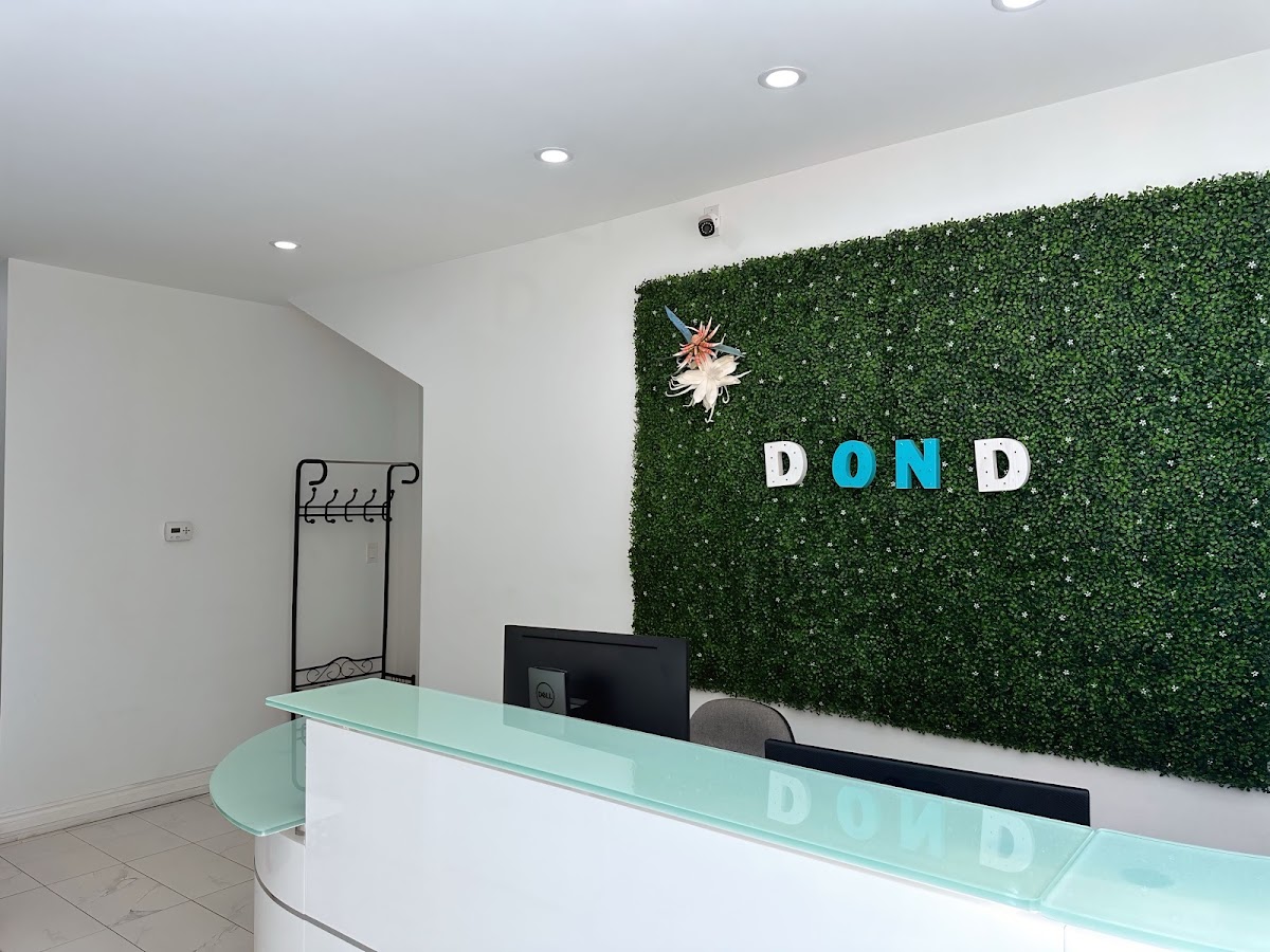 D on D Dental (Main) dental clinic in East York - Photo 9