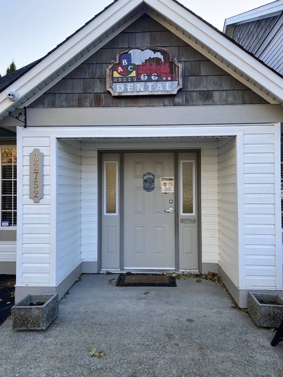 ABC Dental dental clinic in Mission - Photo 2
