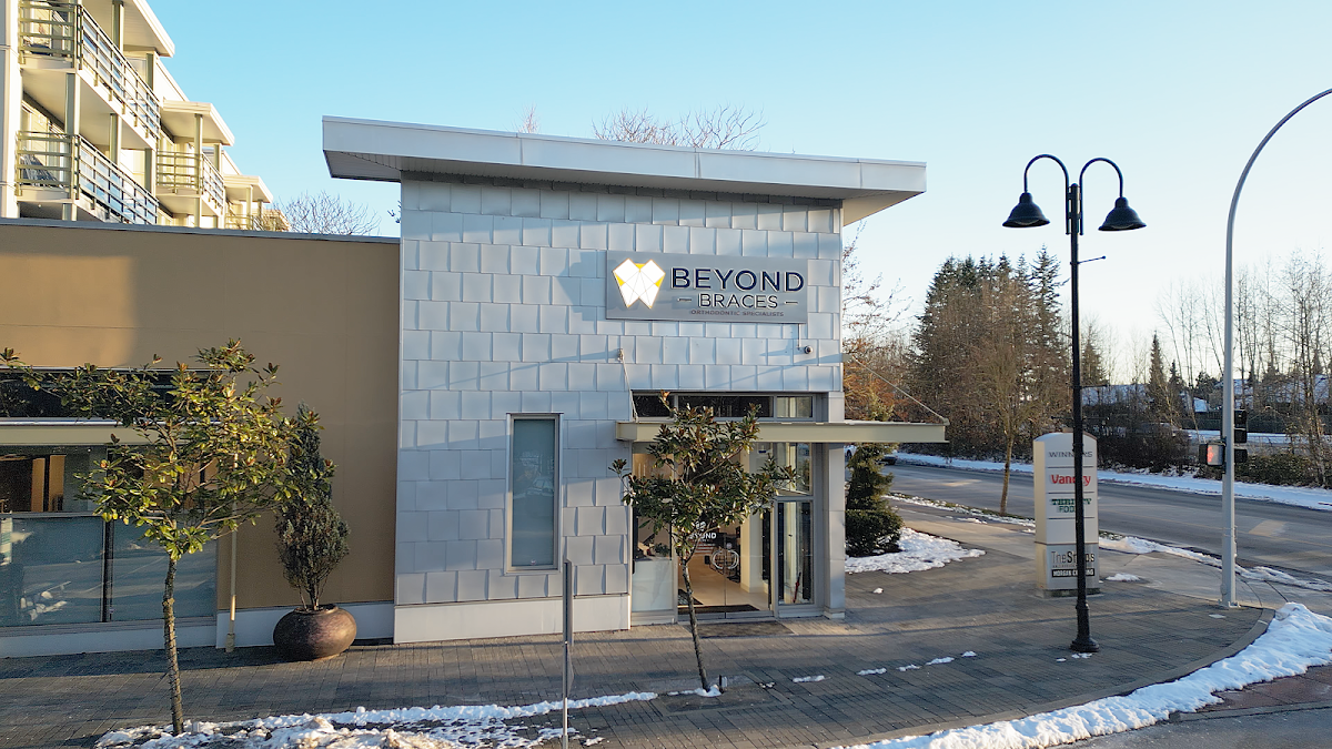 Beyond Braces | South Surrey Orthodontist dental clinic in Surrey - Photo 5